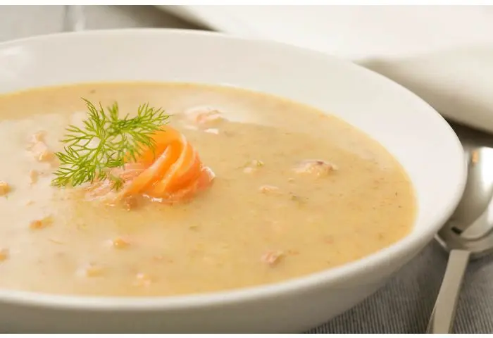 Krem ziemniaczany z łososiem, 10 porcji (3 litry)