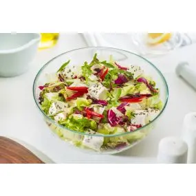 Grillowany kurczak z mix’em sałat 1 kg