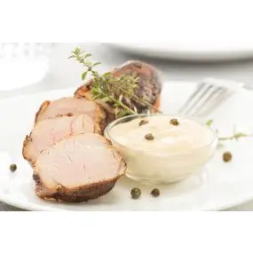 Polędwiczki wieprzowe z sosem z zielonego pieprzu, 5 porcji (850 g)